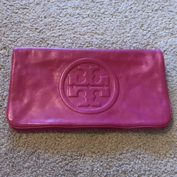 Raspberry Tory Burch Clutch - Picture 4 of 11